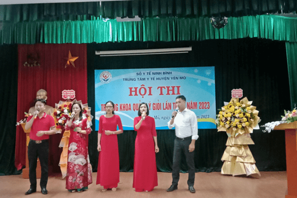 Trung tâm Y tế huyện Yên Mô tổ chức Hội thi Trưởng khoa quản lý giỏi cấp cơ sở lần thứ I, năm 2023